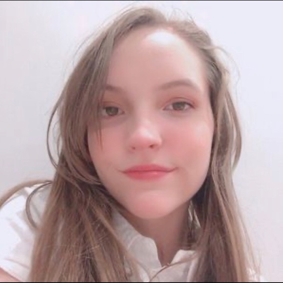 Meet your Posher, Sabina - Picture 5 of 8